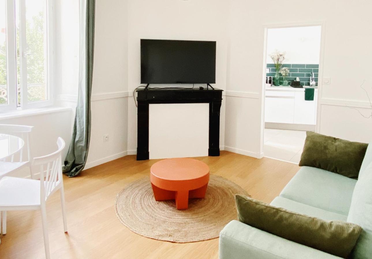 Апартаменты Le Terracotta ⸱ Stationnement Gratuit ⸱ Fibre Deols Экстерьер фото